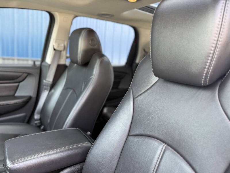 2017 GMC Acadia Limited