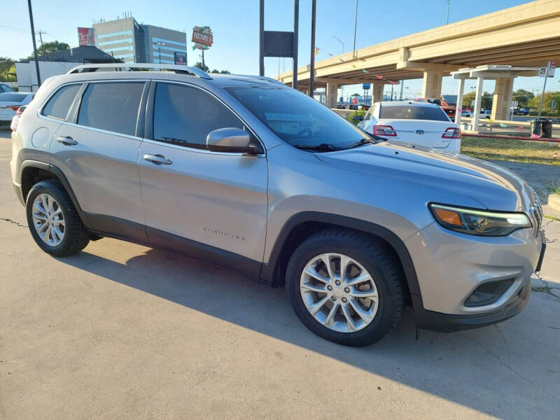 2019 Jeep Cherokee Latitude