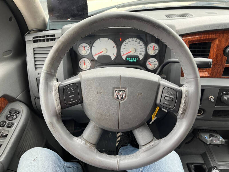 2006 Dodge Ram 2500 Pickup SLT photo 37