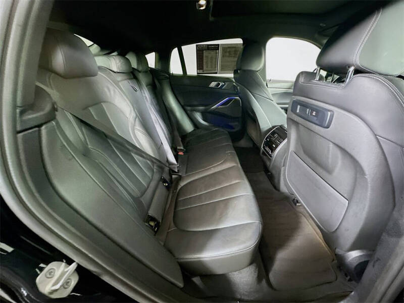 2021 BMW X6 xDrive40i