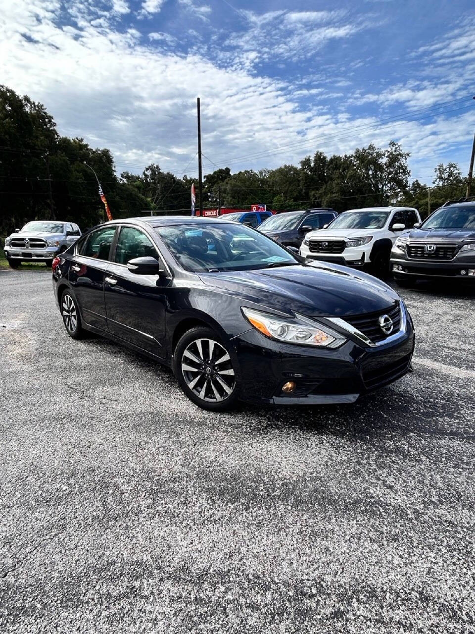 2017 Nissan Altima for sale at GRACELAND AUTO LLC in Thonotosassa, FL