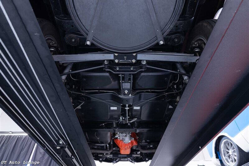 1966 Chevrolet Corvette 41