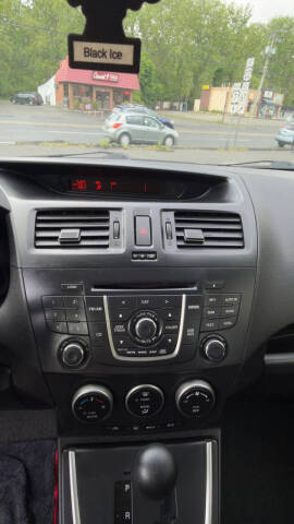 2014 Mazda MAZDA5 Sport