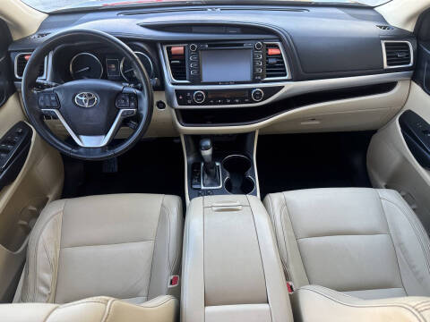 2018 Toyota Highlander XLE