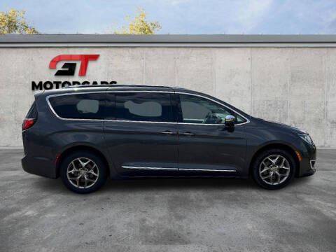 2017 Chrysler Pacifica Limited