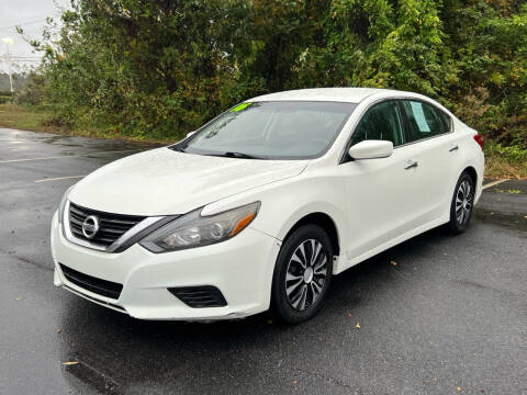 2016 Nissan Altima for sale at JR Motors in Monroe GA