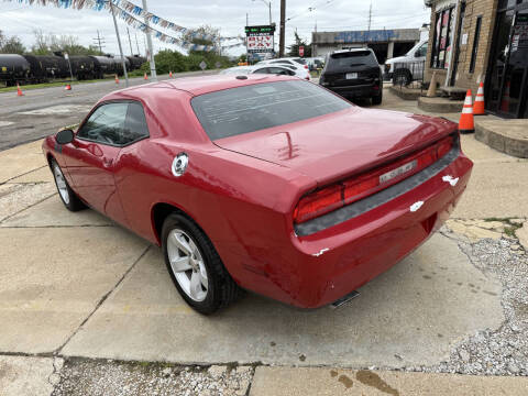 2012 Dodge Challenger SXT