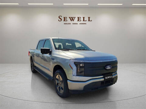 2025 Ford F-150 Lightning Flash