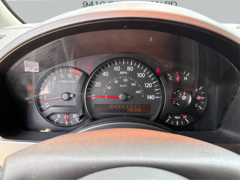 2004 Nissan Titan