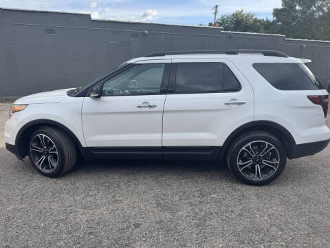 2014 Ford Explorer Sport