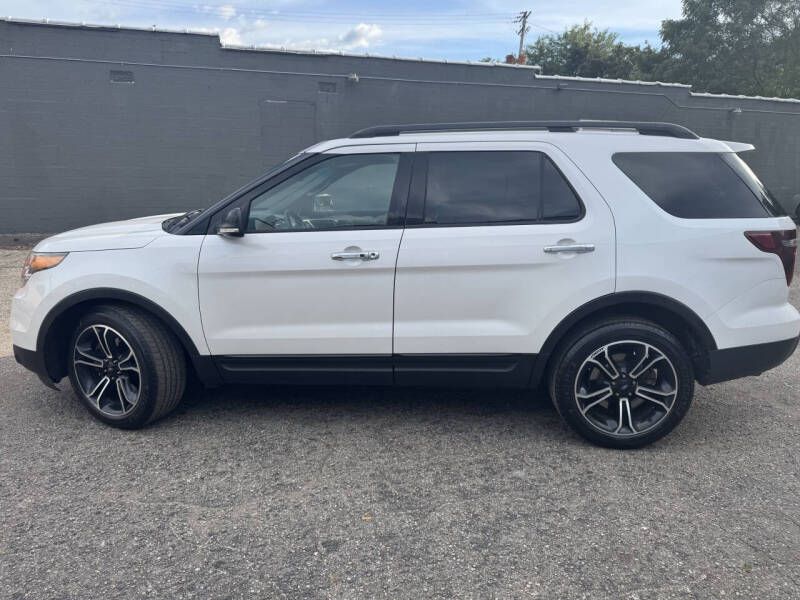 2014 Ford Explorer Sport