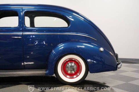 1940 Ford Deluxe