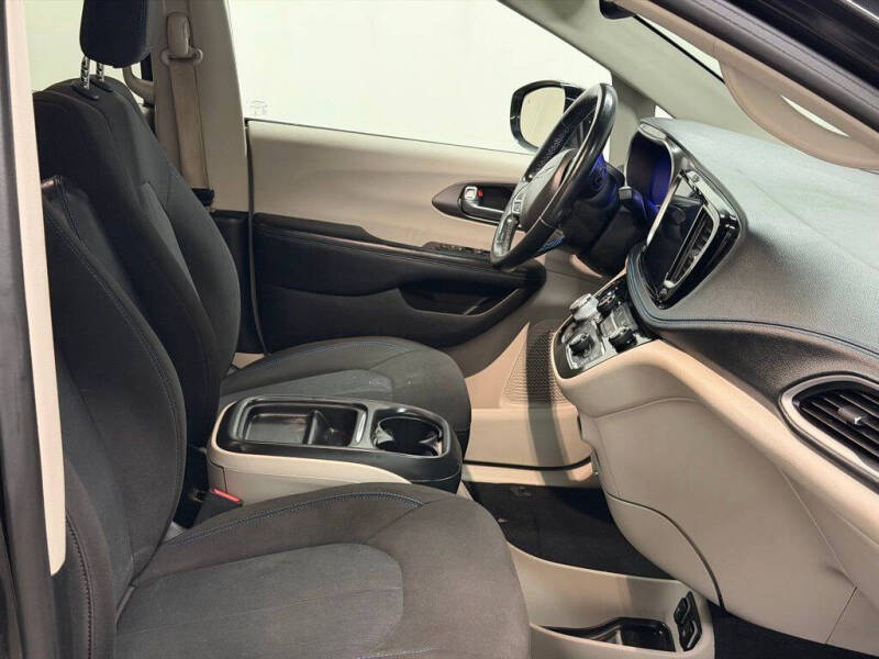 2021 Chrysler Pacifica Touring