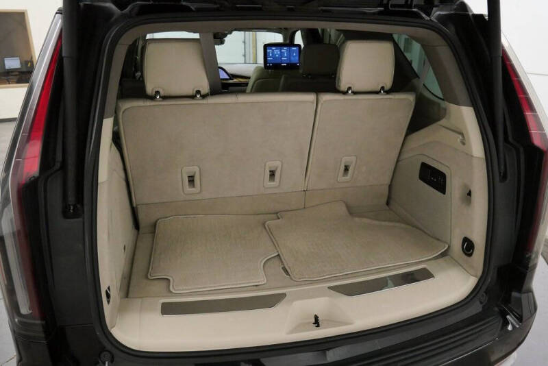 2021 Cadillac Escalade Premium Luxury Platinum