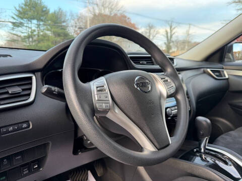 2015 Nissan Rogue SV