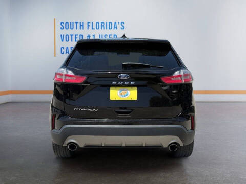2021 Ford Edge Titanium