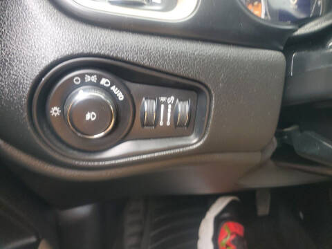 2016 Jeep Renegade Latitude 75th Anniversary