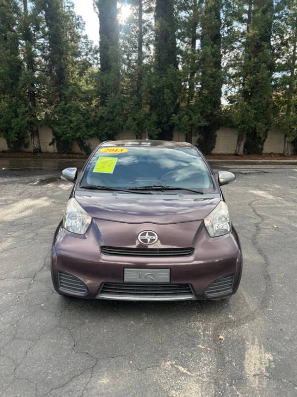 2013 Scion iQ
