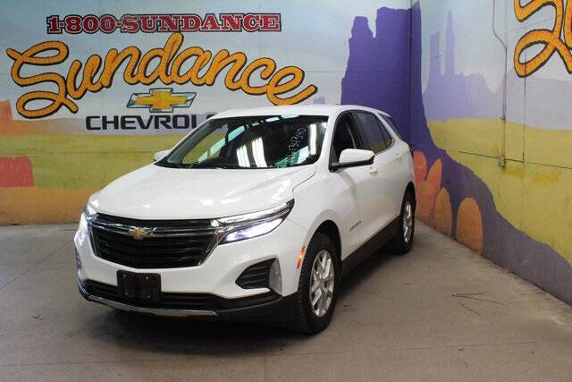 Used 2022 Chevrolet Equinox LT with VIN 2GNAXUEVXN6134340 for sale in Grand Ledge, MI