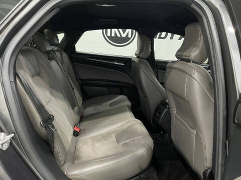 2017 Ford Fusion V6 Sport