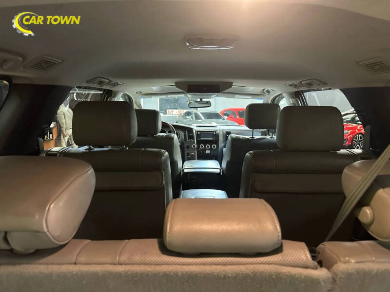 2017 Toyota Sequoia Platinum
