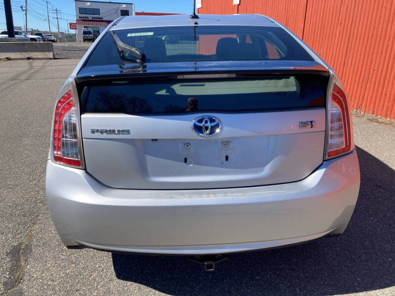 2012 Toyota Prius Two