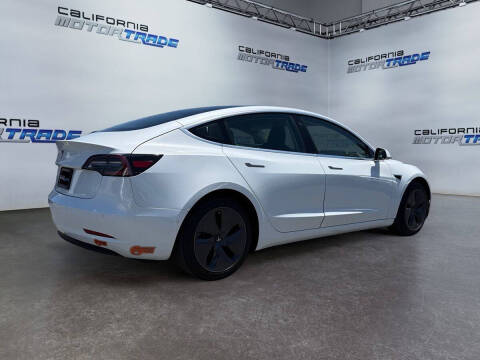 2020 Tesla Model 3 Standard Range Plus