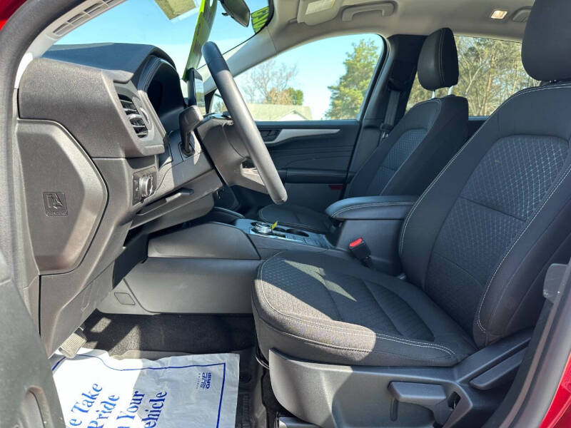 2025 Ford Escape Active