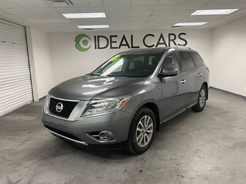 2016 Nissan Pathfinder for sale at Ideal Cars in Mesa AZ