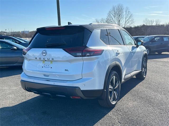 2025 Nissan Rogue SL