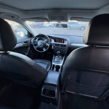 2011 Audi A4 2.0T quattro Premium