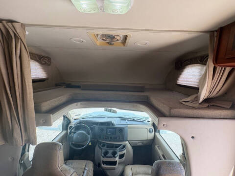 2012 Ford E-Series E-450 SD