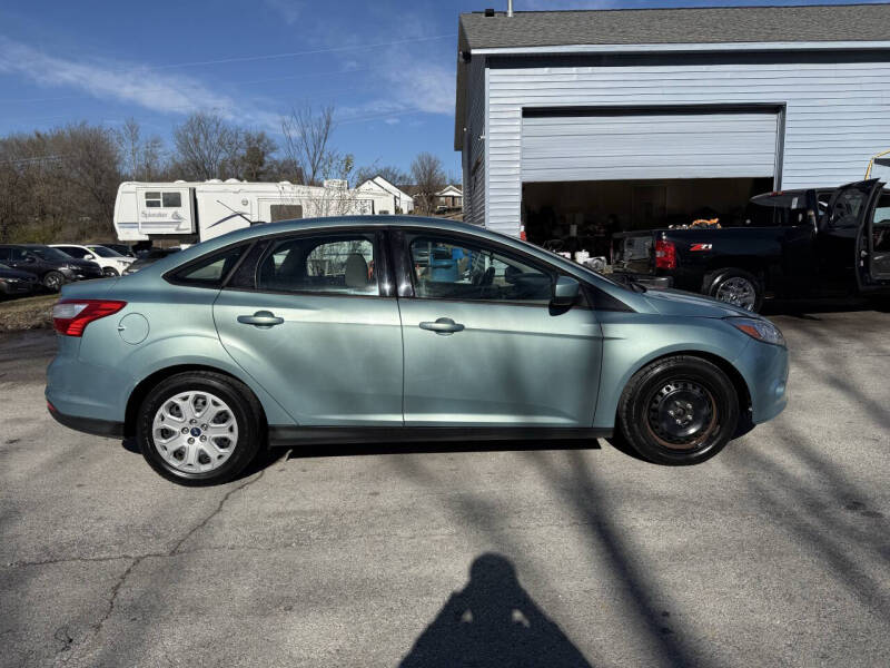 2012 Ford Focus SE's photo