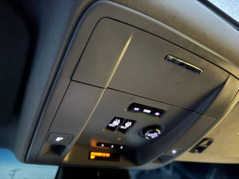 2017 GMC Yukon XL SLT