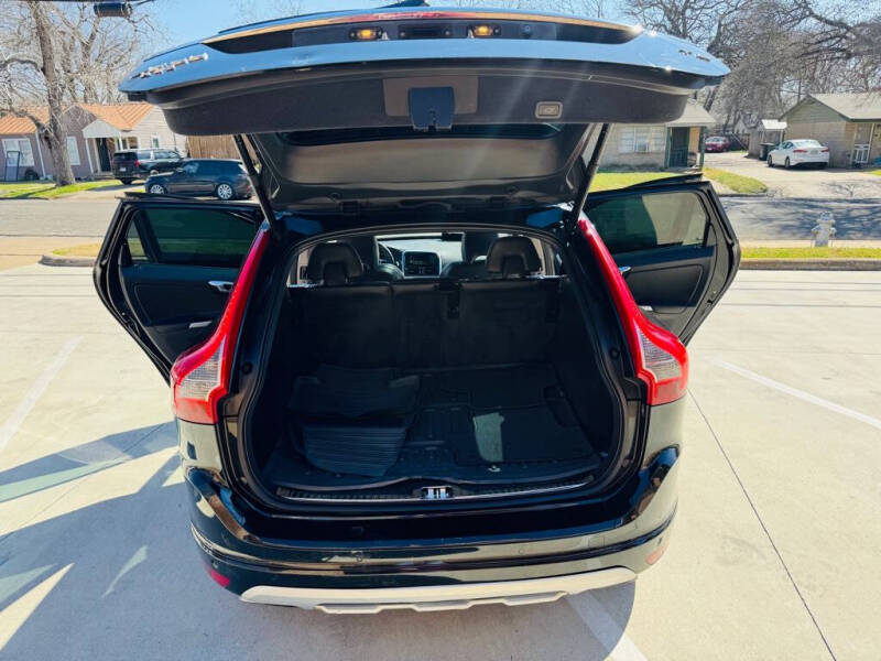 2017 Volvo XC60 T5 Dynamic