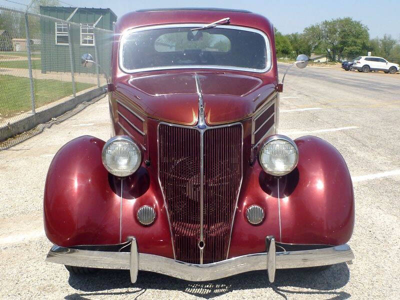 1936 Ford Model 68