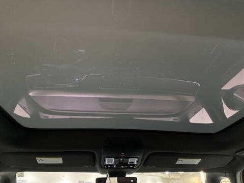 2025 Volkswagen ID. Buzz Pro S Plus 4Motion