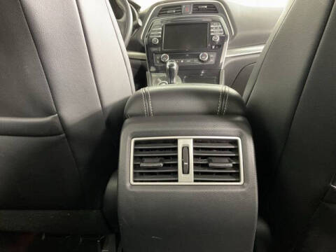 2023 Nissan Maxima 3.5 SV