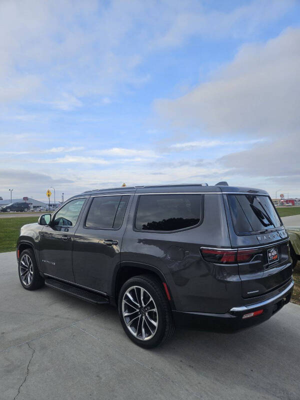 2022 Jeep Wagoneer Series II
