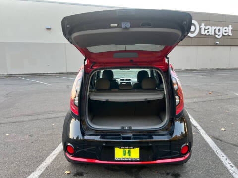 2015 Kia Soul EV +
