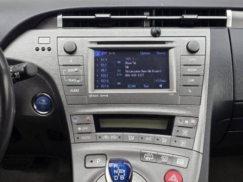 2014 Toyota Prius Plug-in Hybrid