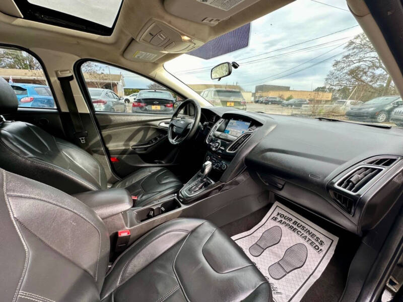 2018 Ford Focus Titanium