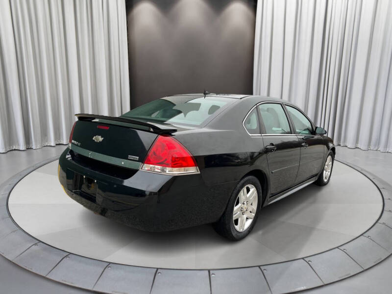 2011 Chevrolet Impala 2FL photo 3