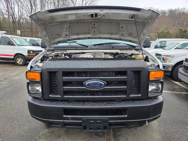 2012 Ford E-Series E-350 SD