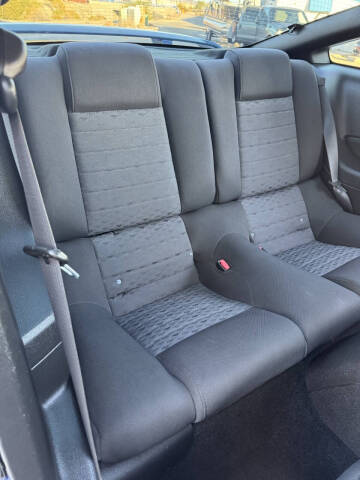 2007 Ford Mustang GT Deluxe