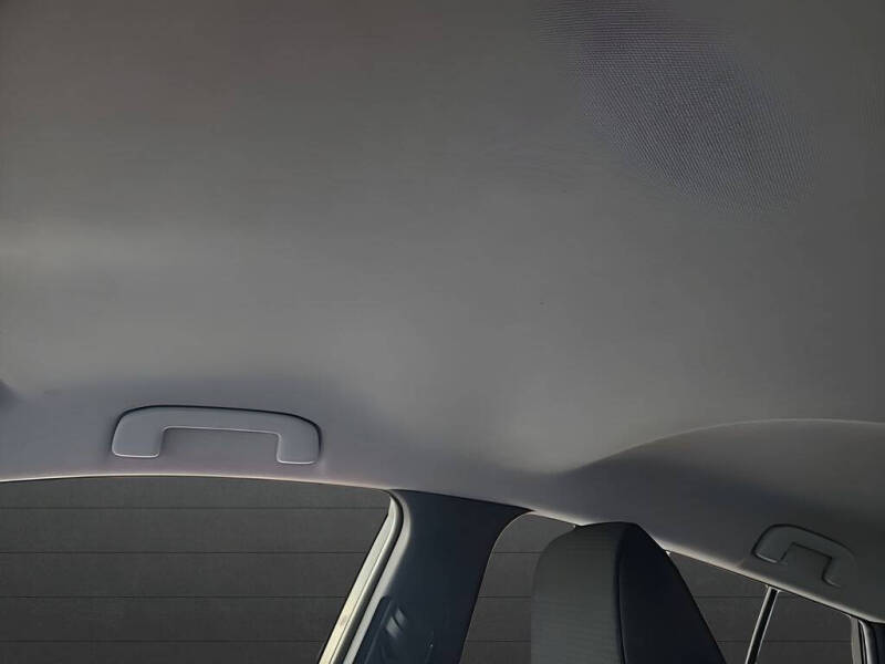 2018 Toyota Prius Two