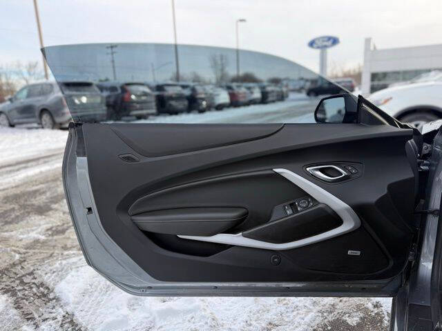 2022 Chevrolet Camaro LT1