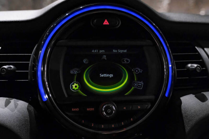2017 MINI Hardtop 2 Door Cooper