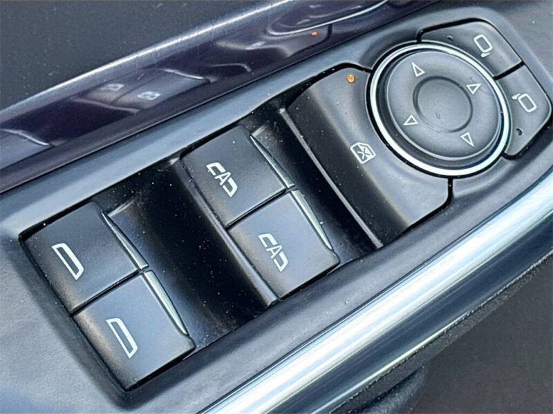 2022 Cadillac XT4 Luxury