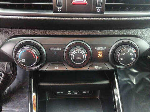 2021 Kia Forte GT Line